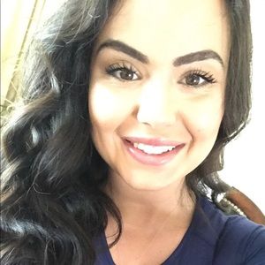 Meet your Posher, Rachel